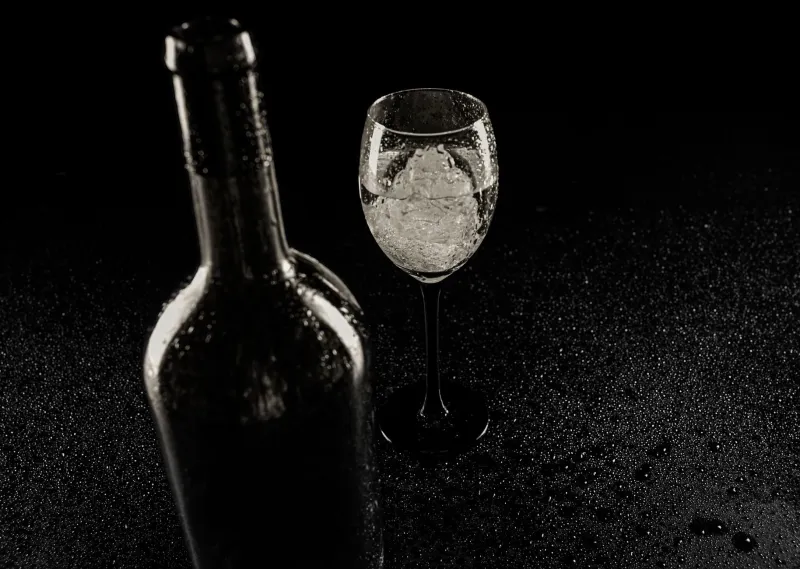 Pour Decisions: Twenty-Five Wine Moments That Defined the Cinema of Longing