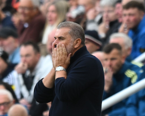 Postecoglou memasuki pembicaraan dengan niat mempertahankan pekerjaannya di Nottingham Forest